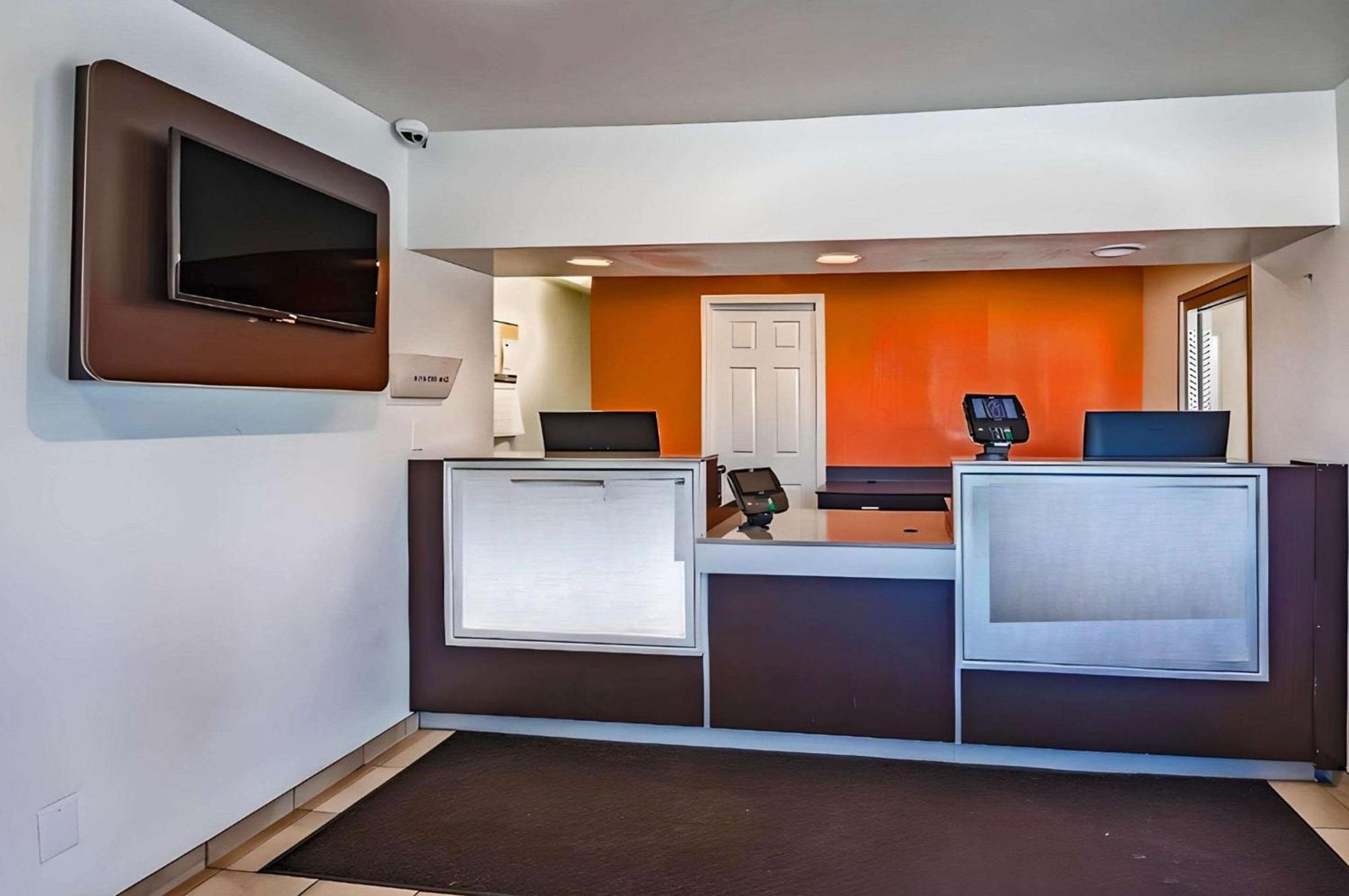 Park Inn By Radisson, Salt Lake City Airport Exterior photo
