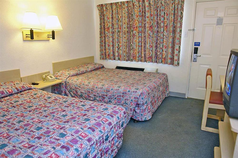 Park Inn By Radisson, Salt Lake City Airport Room photo